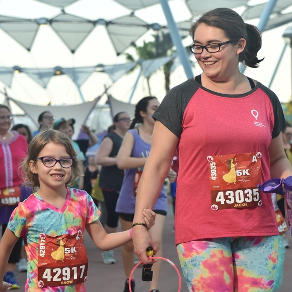 Meet your Posher, Jackie - Picture 2 of 2